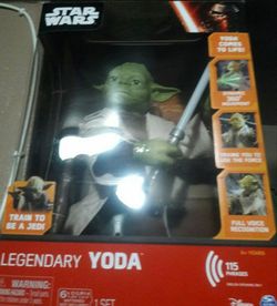 Legendary Yoda star wars