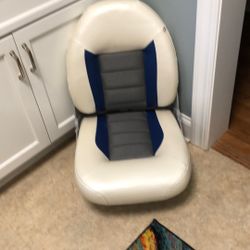 New Boat Seats (2)