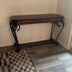 Entry Way Table 