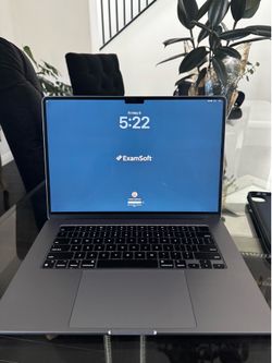 Apple - MacBook Air 15" Laptop - M2 chip Built for Apple Intelligence - 8GB Memory - 256GB SSD - Space Gray