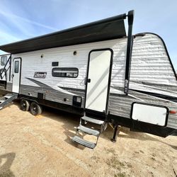 2021 34FT 5 Beds Like New 