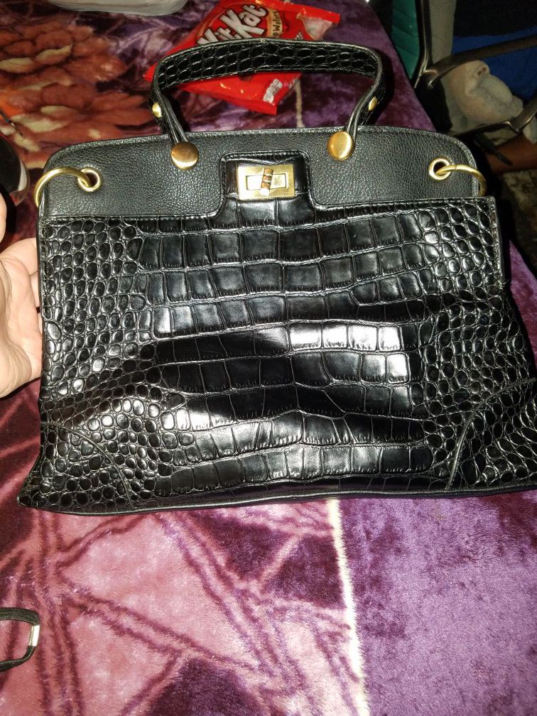 Leather like purse