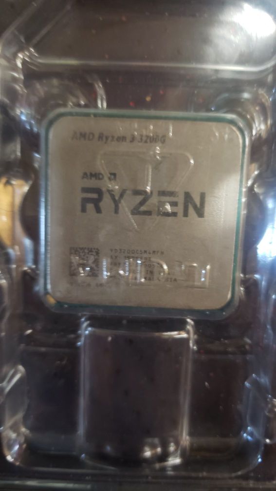 RYZEN 3 3200G CPU