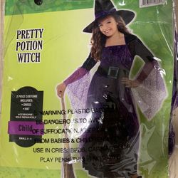 Cute Girls witch Halloween costume