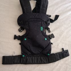 Infantino Black Baby Carrier Adjustable and Comfortable
