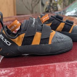 5.10 Anasazi Climbing Shoe