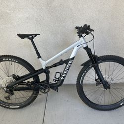 Canyon Spectral 125 AL 5 Full Suspension MTB
