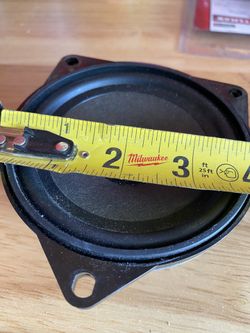 Mini Cooper small speaker’s