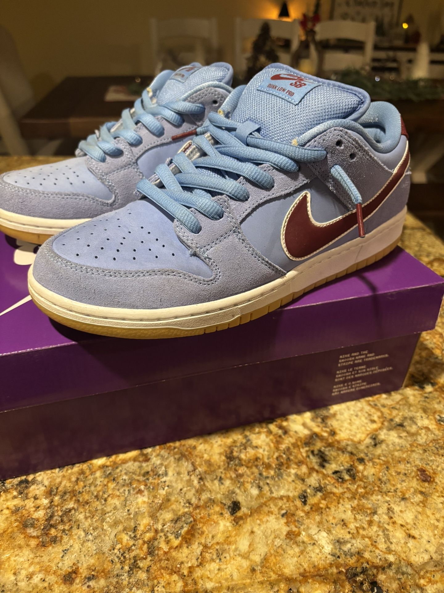 Nike Dunk Low Premium SB ‘Philadelphia Phillies’