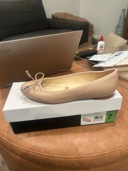 Women’s Nine West Flats