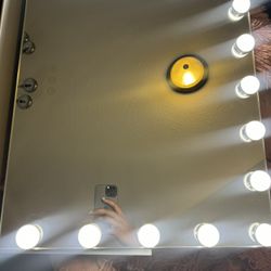 Vanity Mirror 