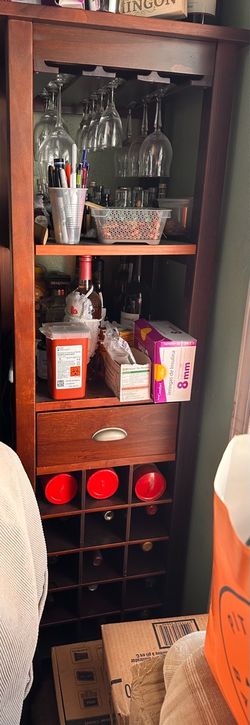 wooden wine bar cabinet / wine storage cabinet