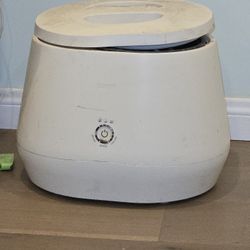 Lomi Home Composter Used