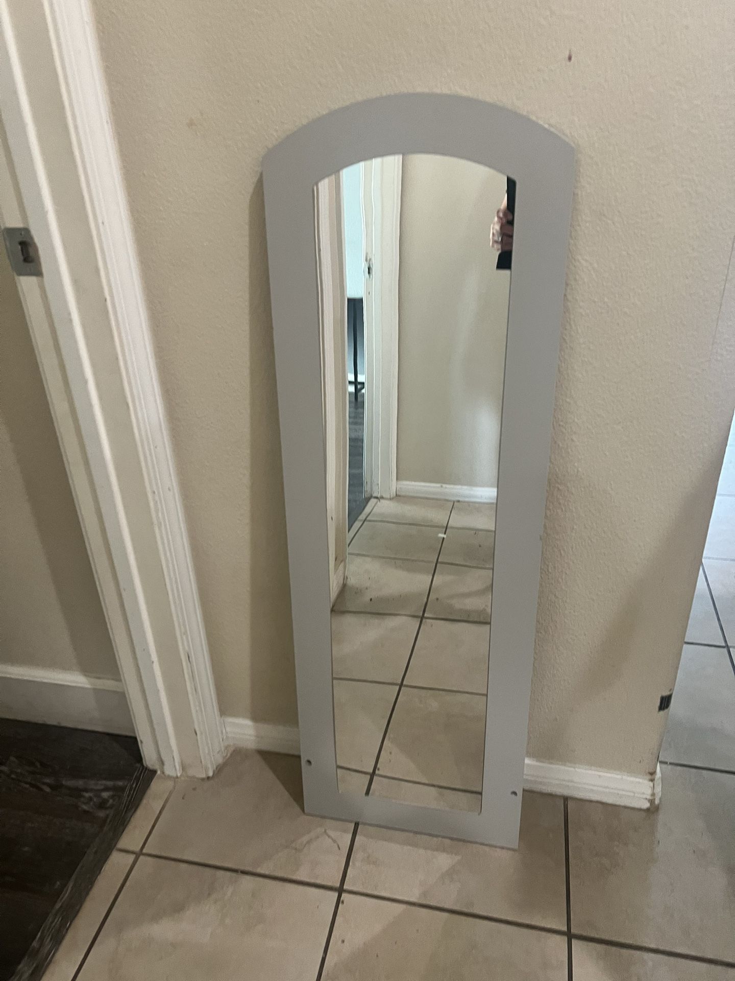 Small Kids Mirror!