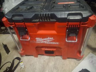 Milwaukee pack out box