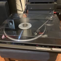 Technics SL-QD33-1 Turntable LP Player Quartz Direct Drive Automatic 
