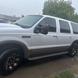 2004 Ford Excursion
