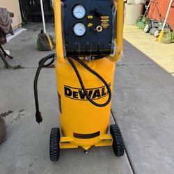 Dewalt air compressor 15 gallons