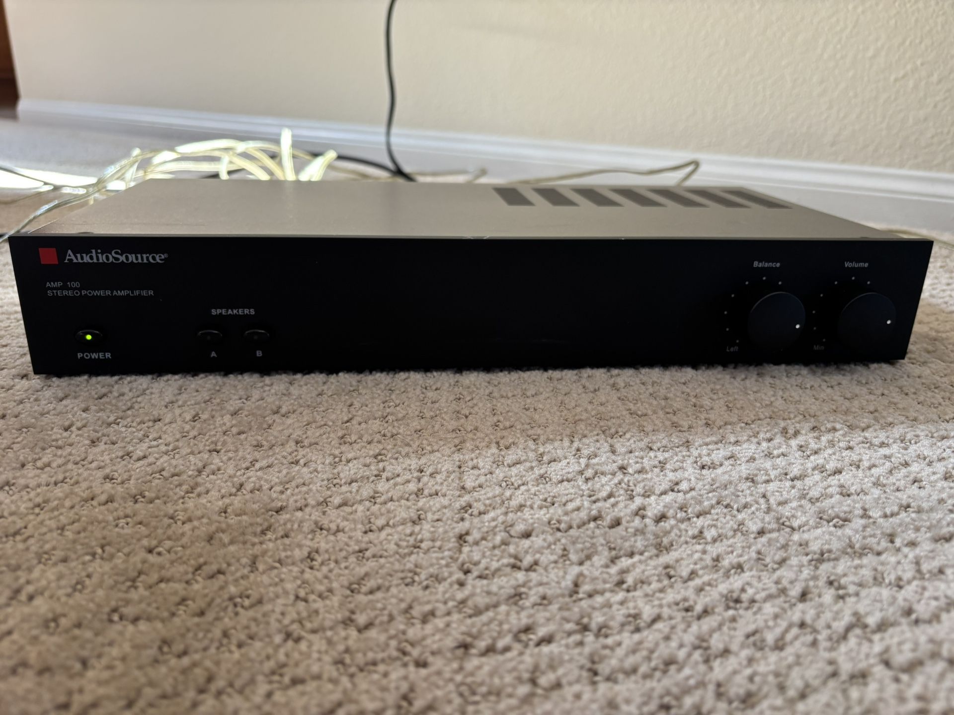 AudioSource Amp 100 amplifier