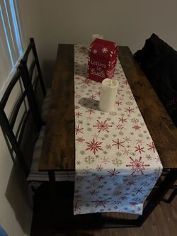 Bistro Kitchen Table & 4 Chairs