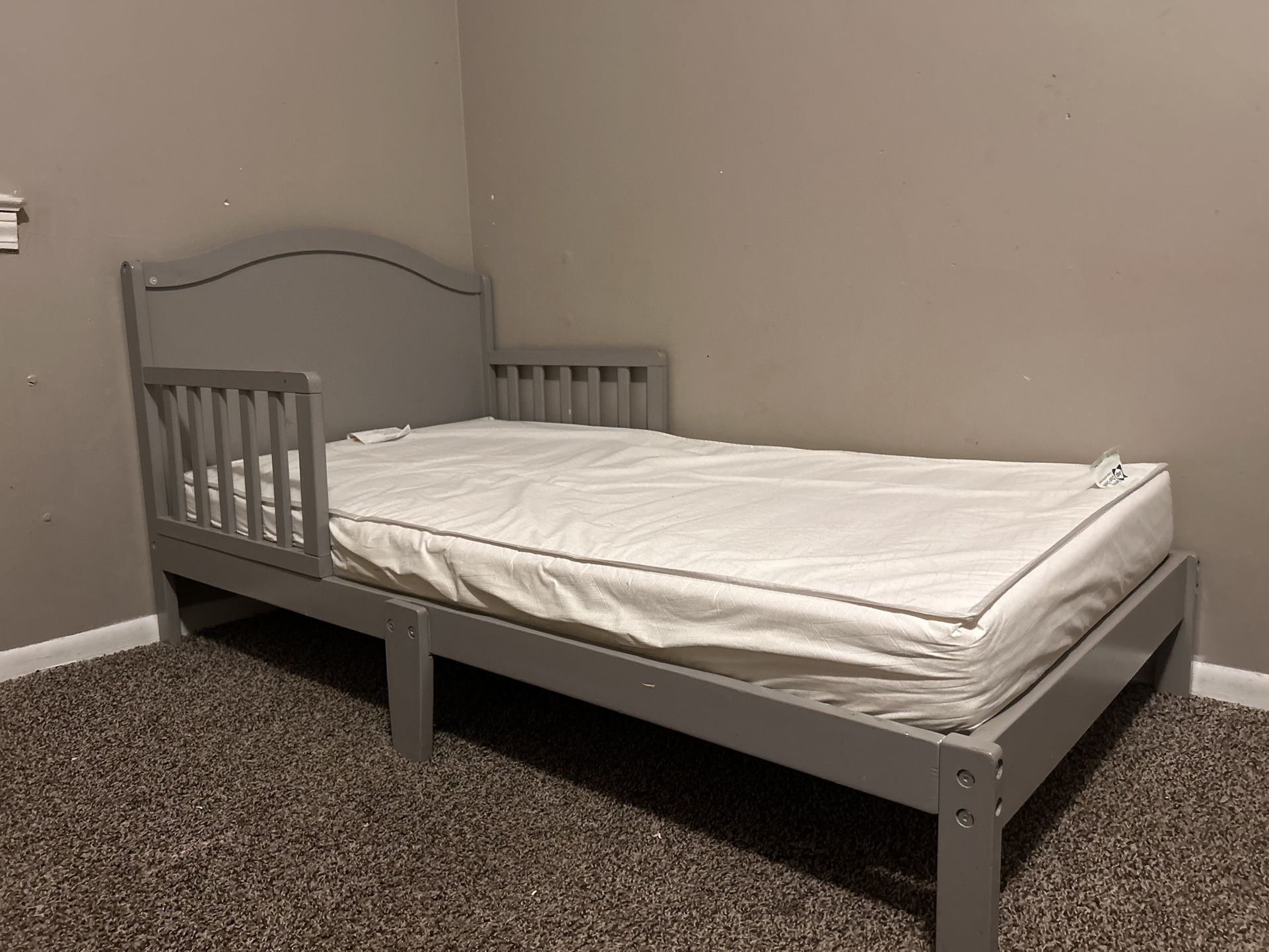 Toddler Bed With Mattress