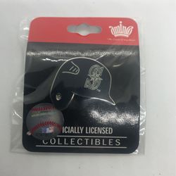 Seattle Mariners Helmet Pin New