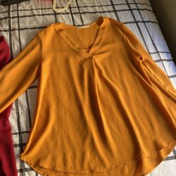 Women’s Dress Blouses