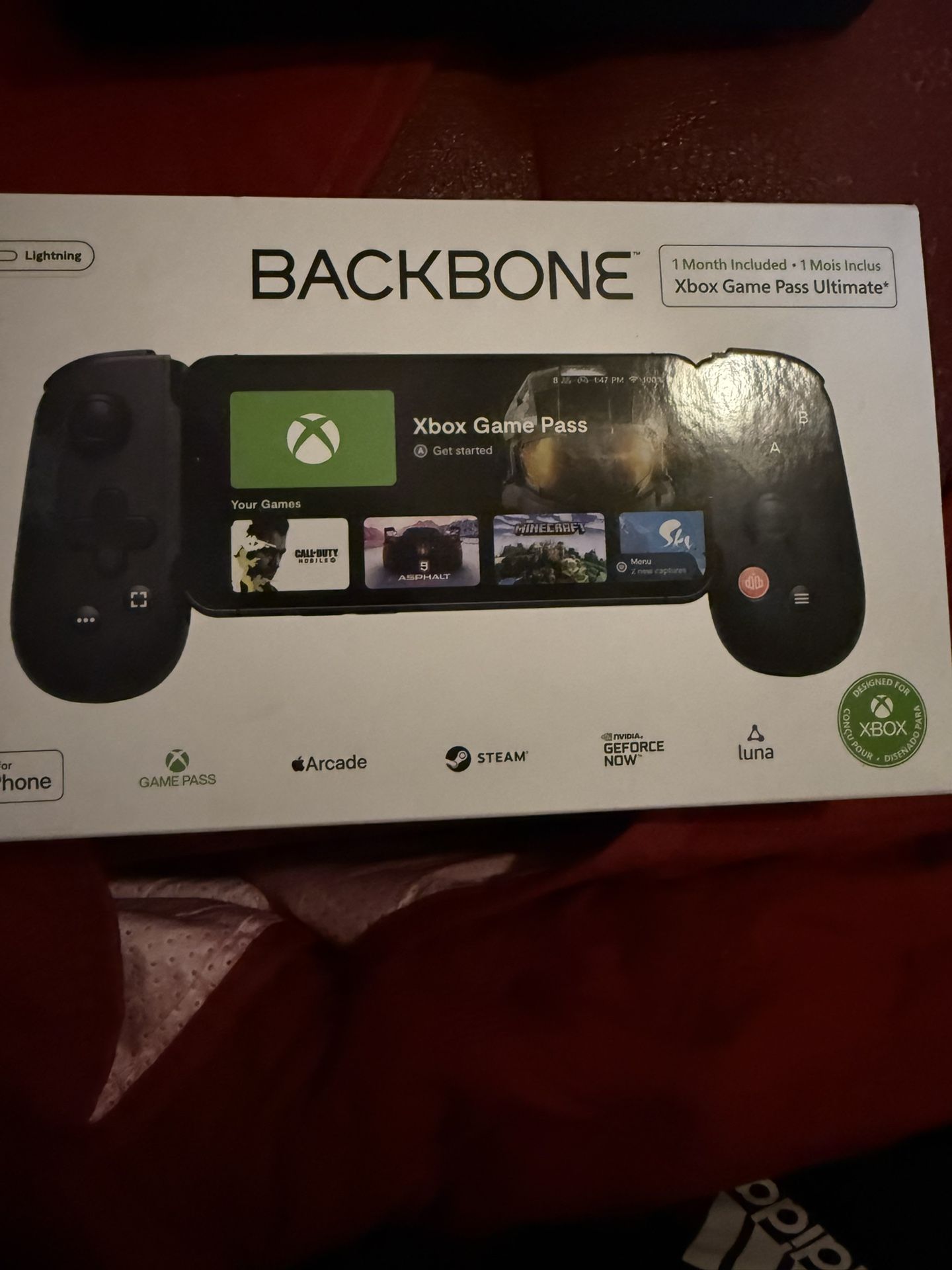 New Backbone Designed For Xbox And iPhone 