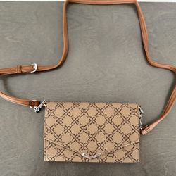 Nine West Wallet/crossbody