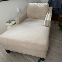 Lounger Chair