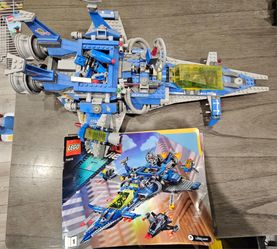 LEGO Benny's Spaceship 70816 The LEGO Movie Benny 939 Pieces