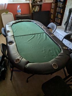 10 Person poker Table