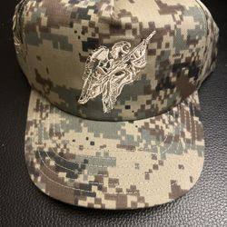 Richi le DIGI CAMO ANGEL HAT Adjustable Snapback