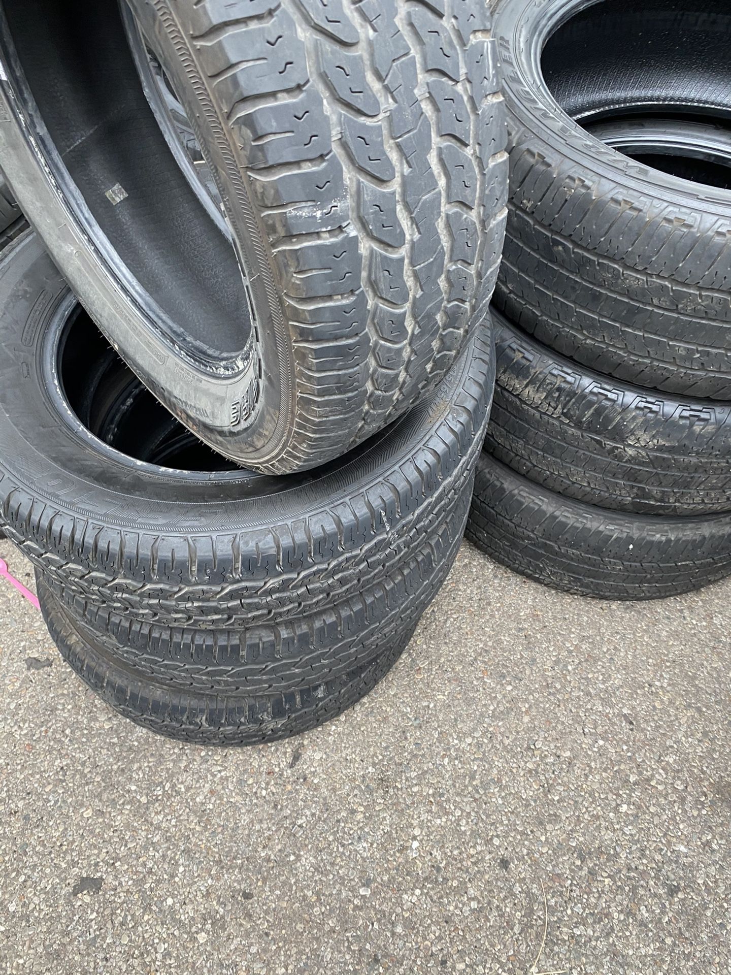 235 65 17