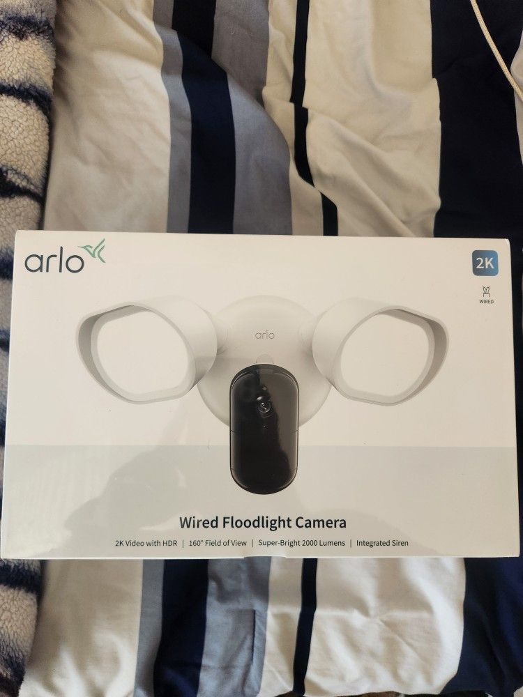 Arlo Hardwired Floodlight Camera