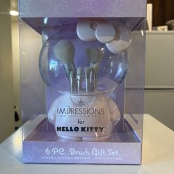 Hello Kitty 6-PC Brush Gift Set