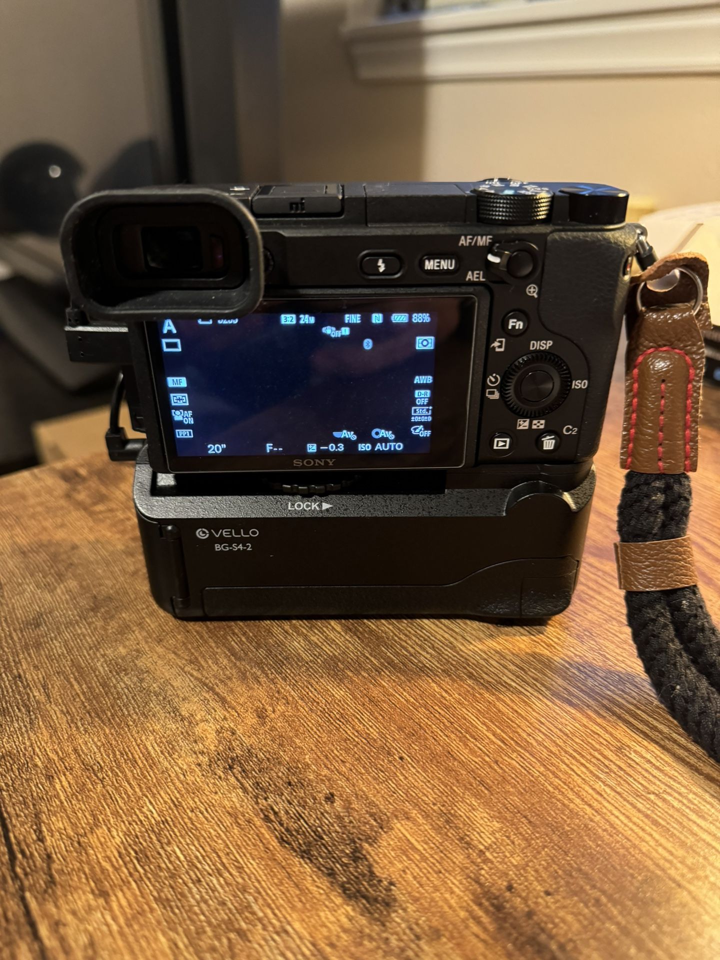 Sony Alpha a6400 Body Only w/ Extra Battery & Grip+ XL Eye Cup + More- Open Box