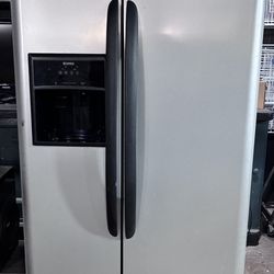 Refrigerator $200