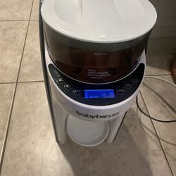 Baby Brezza Formula Dispenser Pro Advanced