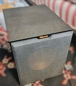 Klipsch 100 10" black  subwoofer