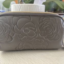 New Grey genuine leather wallet/ wristlet fully enclosed double zippered  compartments