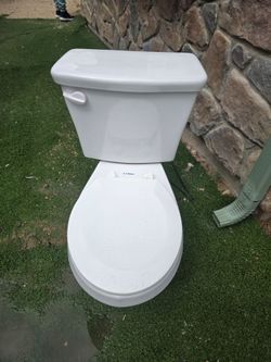 Free Toilet
