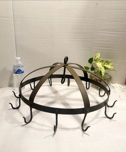 Wrought Iron Pot/Pan Hanging Holder With 12 Hooks.