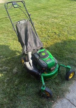 John Deere 8.75hp Lawn Mower with Bag