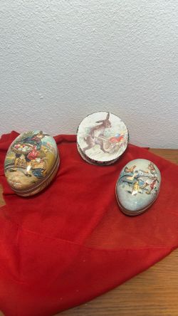 Vintage Paper Colored Eggs &  , Vintage Paper Box 