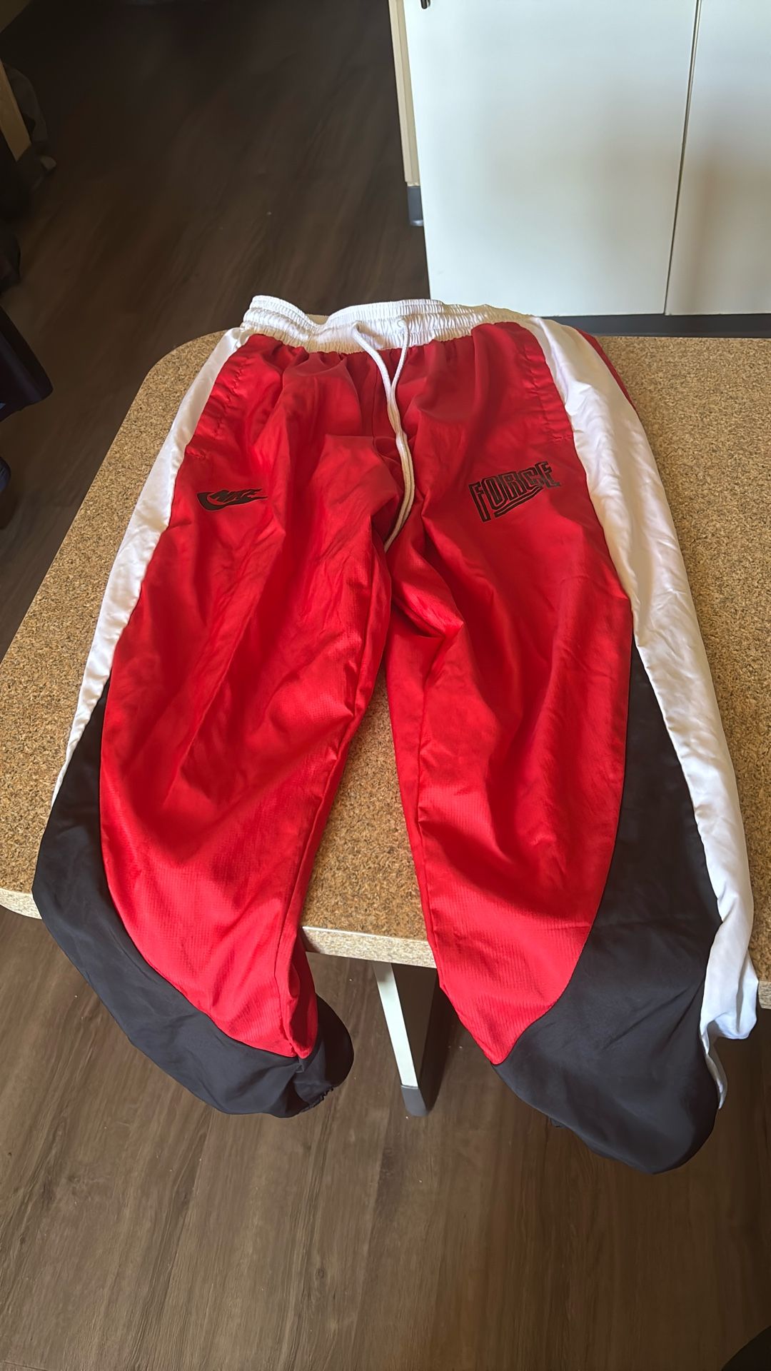 Nike Force Pants Size M