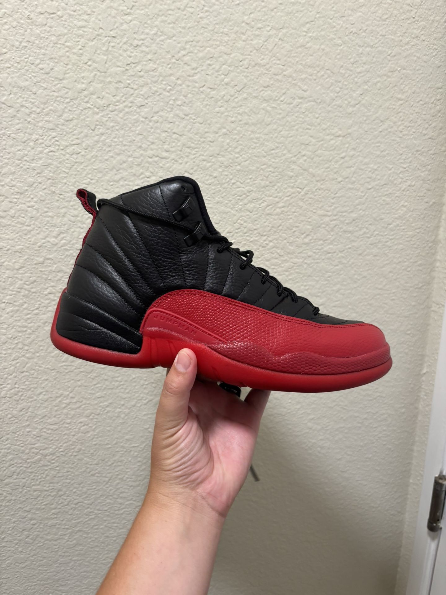 Jordan Retro 12 Flu Game 