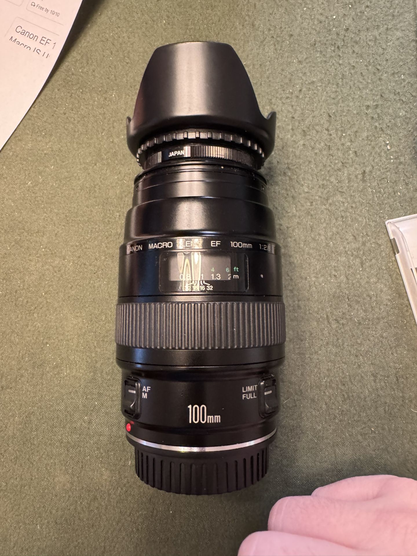 Canon EF 100mm Macro Lens