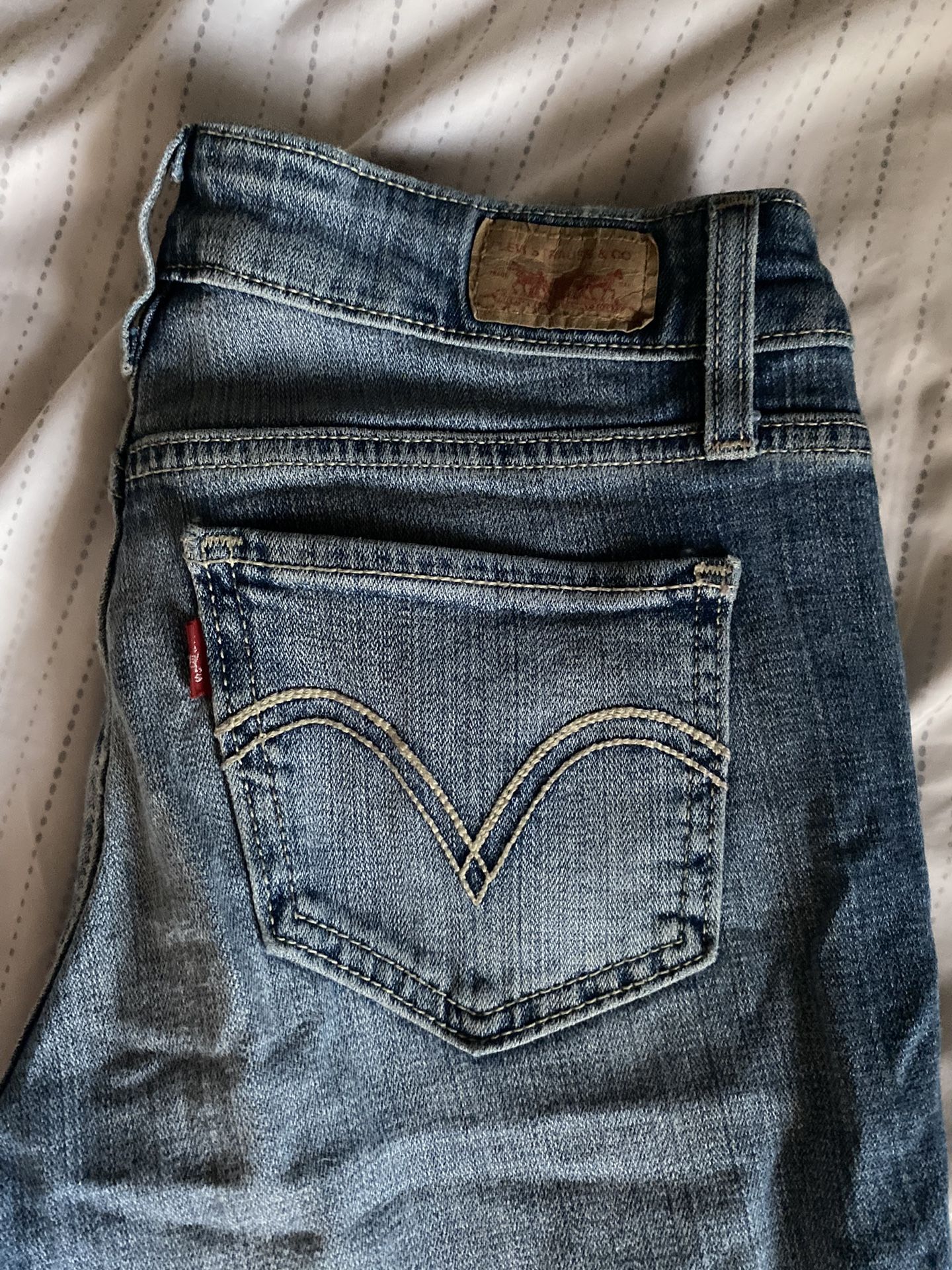 2000s Levis flared Jeans
