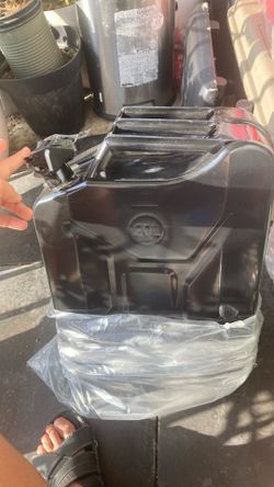 Black Jerry can
